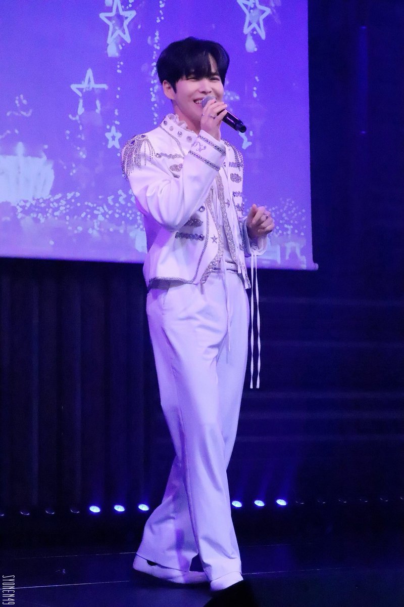 SYONEN49's tweet photo. 20251223
Doha X-mas Fanmeeting

#박도하 #도하 
#DOHA #parkdoha #ドハ https://t.co/XRhKOO3yjZ