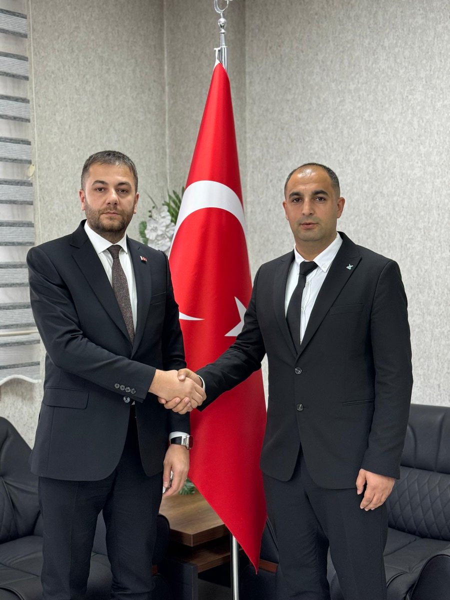 Bu kutlu yürüyüşte;

TÜGVA Muradiye İlçe Temsilciliği görevine Emrah Oralık getirilmiştir.
Kendisine ve ekibine Rabbimden muvaffakiyetler diliyorum.

<a href="/EmrahOralik/">EMRAH ORALIK</a>