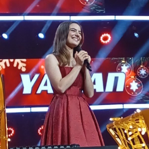 fridaokurrr's tweet photo. Yaaaa çok güzelll hadiseyiii seçmişş🫢😍 #avayaman https://t.co/BAT0eybanb