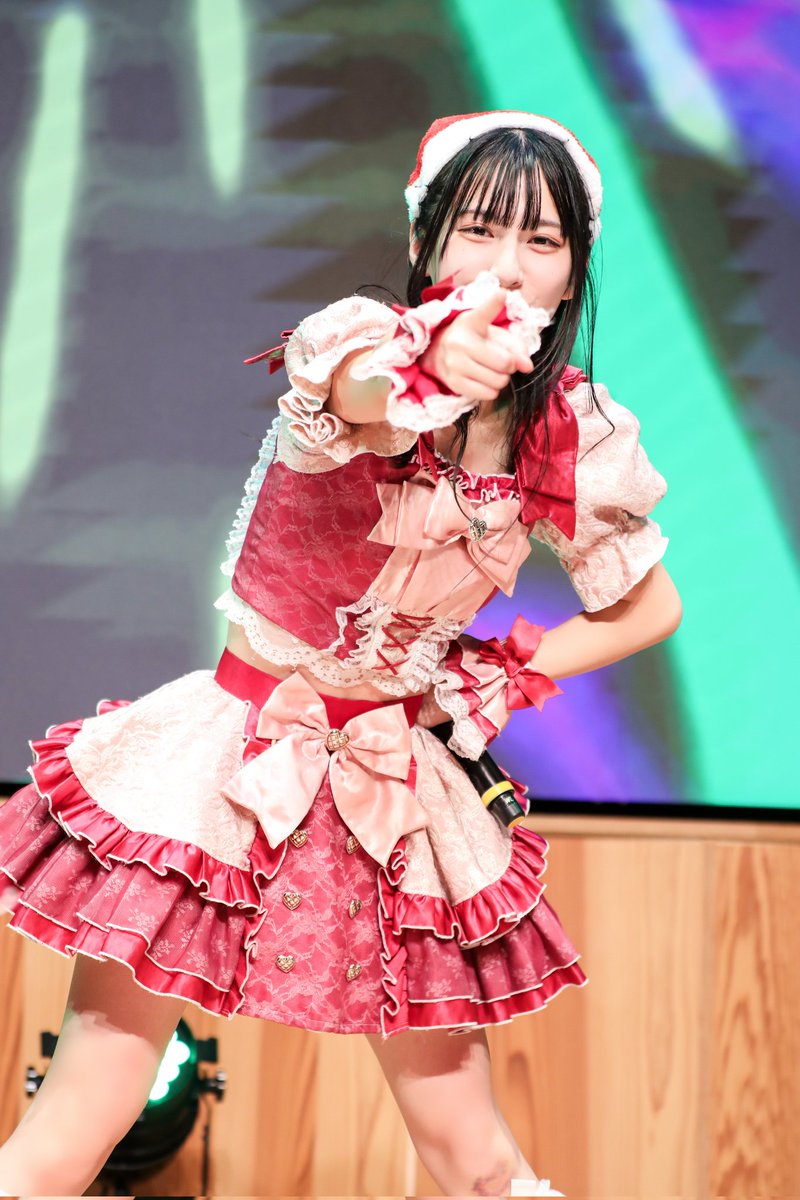 6時にビシッと指さして起こしてね。 ぽやしみ～😴 🩷水野ひなた