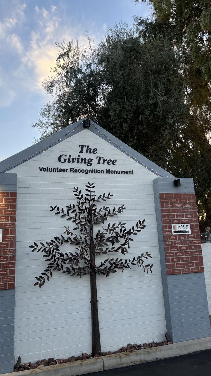 Joey Su’a tweet media