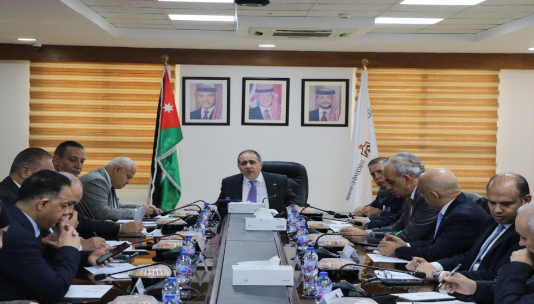 وزير الاستثمار يؤكد أهمية تطوير الخدمة الاستثمارية الشاملة لتبسيط الإجراءات 