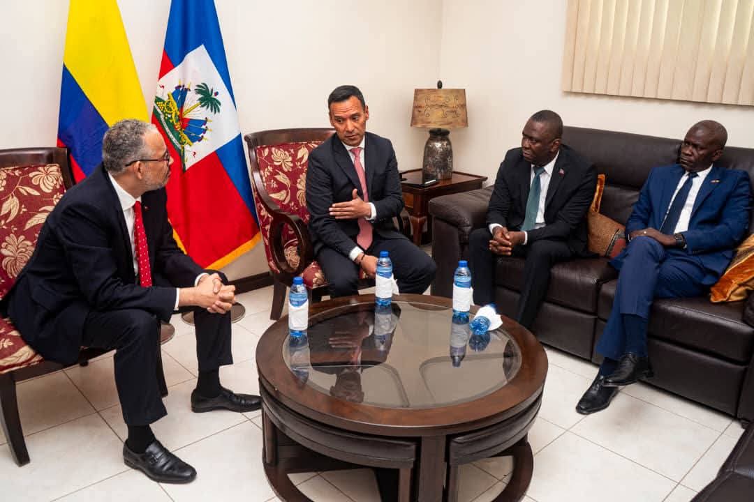 Gloire aux Forces Armées d'🇭🇹 tweet media