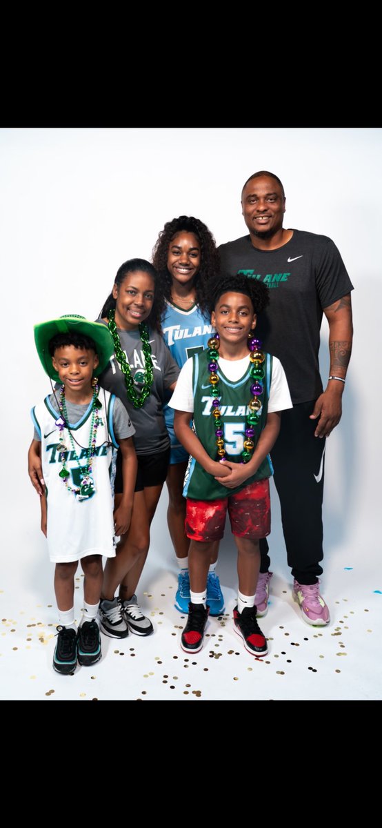 Omar Sneed tweet media