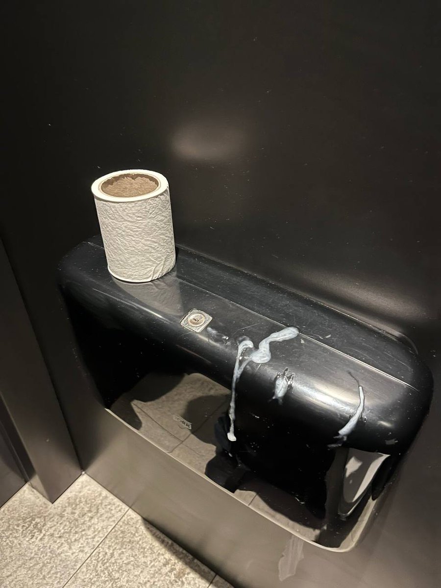 Playgame tweet media