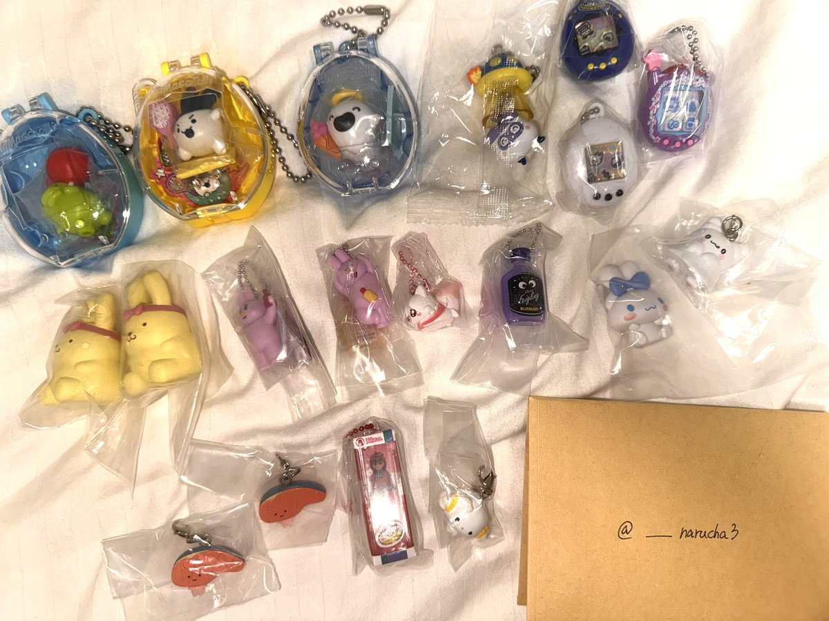 ___narucha3's tweet photo. Tamagotchi Collectibles 
たまごっちコレクタブルコレクティブルズ

譲）1枚目写真
求）2〜4枚目写真（💕＞🤍

異種交換可⭕️相談受け付けます！
たまごっちコレクタブルのみ同種交換

たまごっち以外のマスコットは
400円でPayPayでの購入も🙆🏻‍♀️

#ガチャ交換　#ガチャガチャ
#たまごっち https://t.co/c7oEPGmcAQ