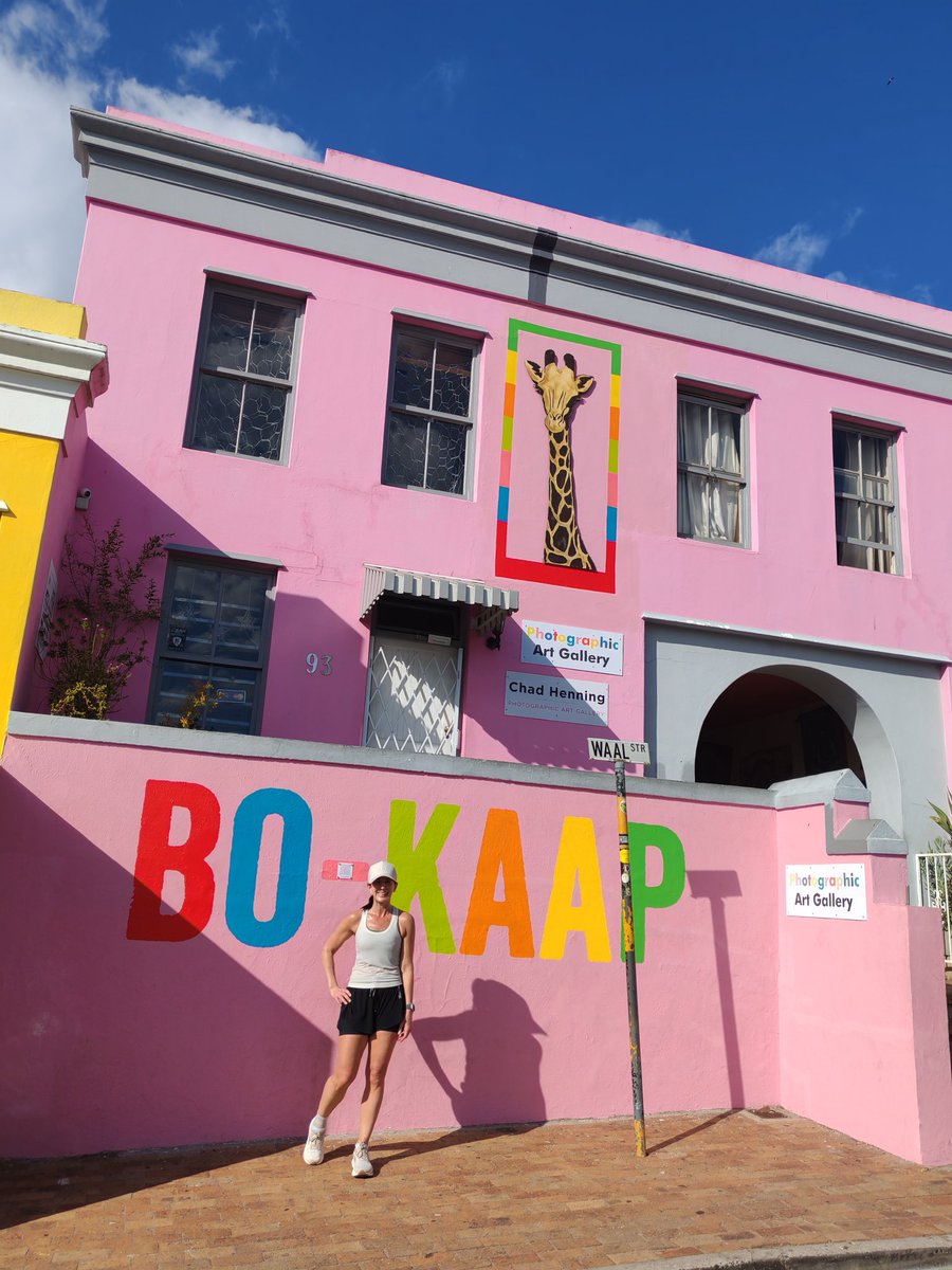 RunCapeTown's tweet photo. Pre-Christmas 12km city runningtour shake-out... always a goodie!
Festive seasons greetings to all 🎉🌟🎄💃 #runningtour #sightrunning #runcapetown @andrewseye @lovecapetown @capetownmag https://t.co/FHDGfs1WqO
