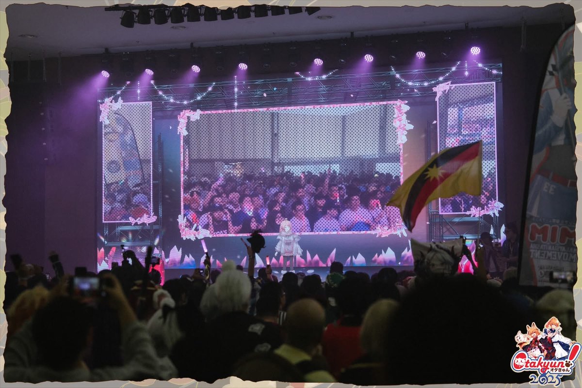 Today is the last day of year 2025, I would say it's bittersweet year for me that on early May I lost a very talented artist &amp; mentor for me.
While at the same time I managed to had my first very own concert with Otakyun which was such a blast!

Let's hope 2026 treats me better