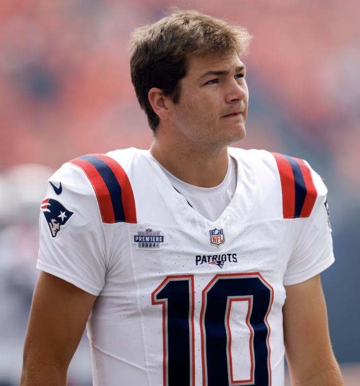 NFL_DovKleiman's tweet image. The 2024 QB draft class is the greatest of All Time.

• Caleb Williams
• Drake Maye
• Jayden Daniels
• Bo Nix

Every single one of them is an elite franchise QB.