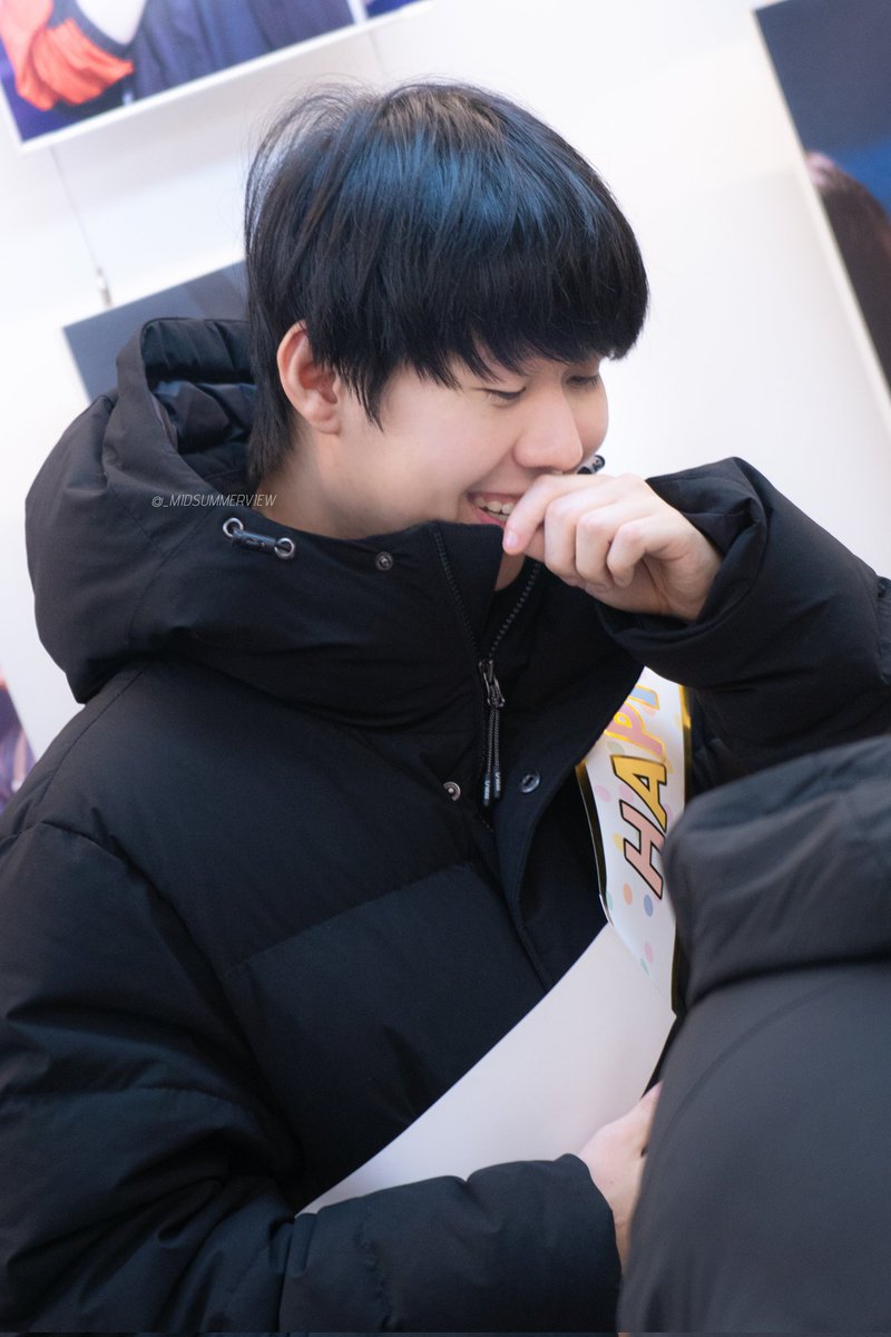 현쥐 tweet media