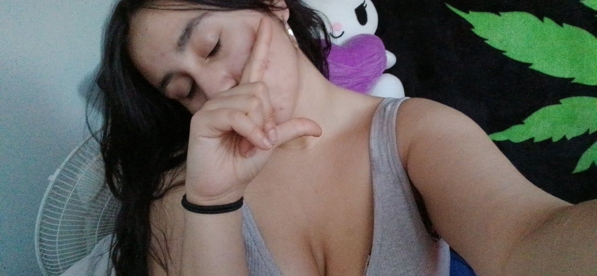 NoIsInvalid's tweet image. good morning simps, somebody wanna make my morning and send for coffee?