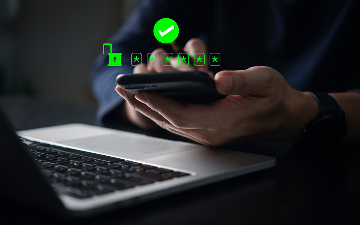 WhatsApp : attention au « GhostPairing », l’arnaque qui retourne vos paramètres contre vous pour prendre le contrôle de votre compte -  phonandroid.com/whatsapp-atten…