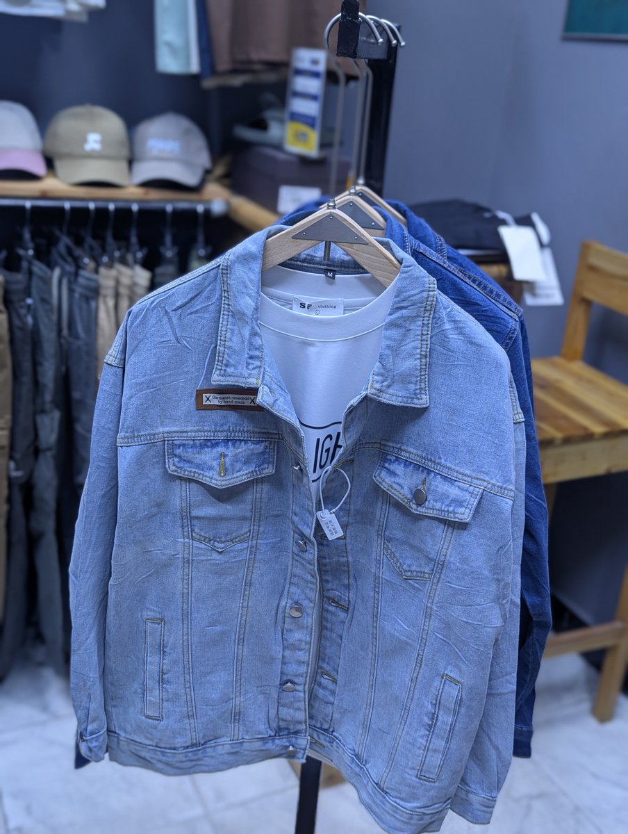 ze_mandevu's tweet image. Koti za jeans hamtaki?