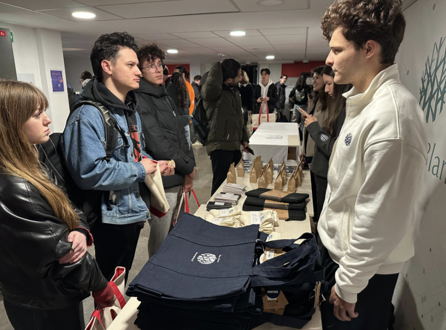 ICPCNews tweet media