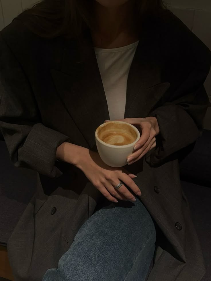 ᅠ ᅠ (@coffeeebreaak) on Twitter photo 