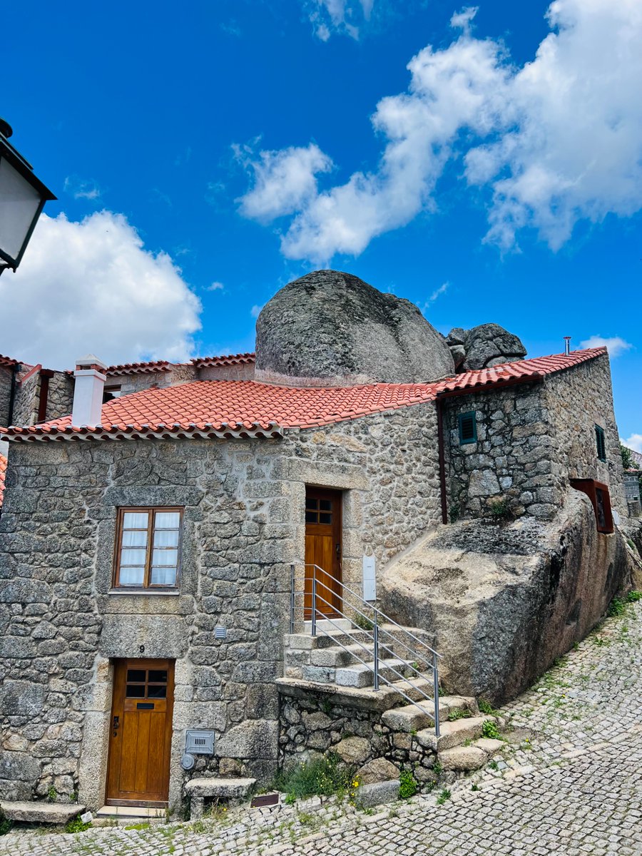 み ❤︎ページ【コミャクピンのみ、ポルトガル館ピンなし】 ポルトピ🇵🇹〜Portugal Topics〜 (@portugaltopics) / Posts / X