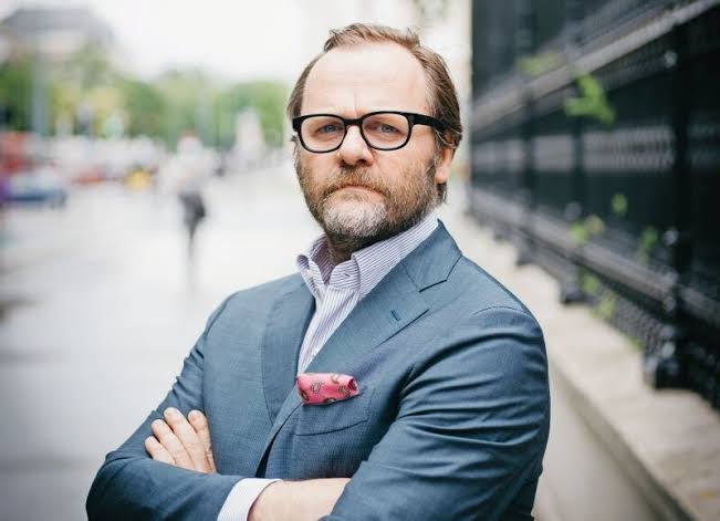 Neues aus dem Narrenhaus‼️Der Sepp #Schellhorn will jetzt die österreichischen Bundesländer abschaffen und die Nato-Beate findet die Idee💡 erfrischend ‼️#KroneTV