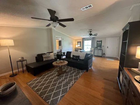 Farmer Crafted tweet media