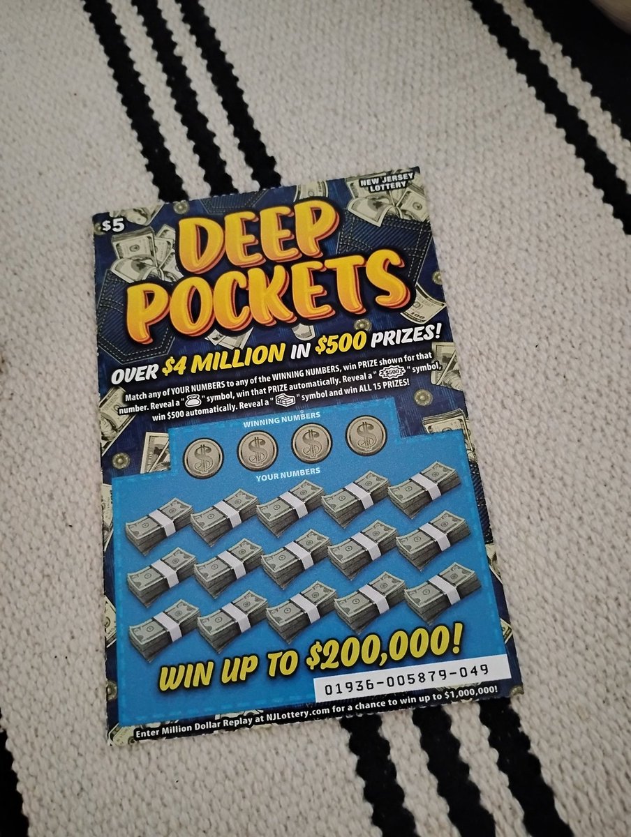 jpoozey's tweet photo. Got my Christmas bonus. 😆

I find her choosing one called "Deep Pockets" friggin' hilarious. She's got them deep pockets but ain't ever sharing them w/me. 

Maybe I'll win a bajillion doll hairs this year. Oh wait, nvm - I think $500 is the most I could possibly win. Figures. https://t.co/Jnc27ICoD1