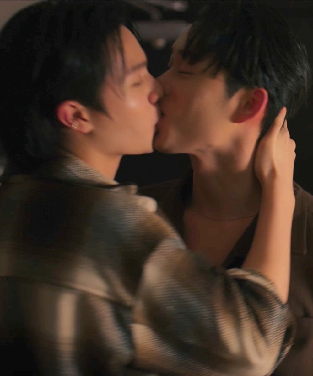 ทรงนี้ไม่ต้องถามหรอก ยังไงก็ต่ออยู่แล้ว ดูยิ้ม