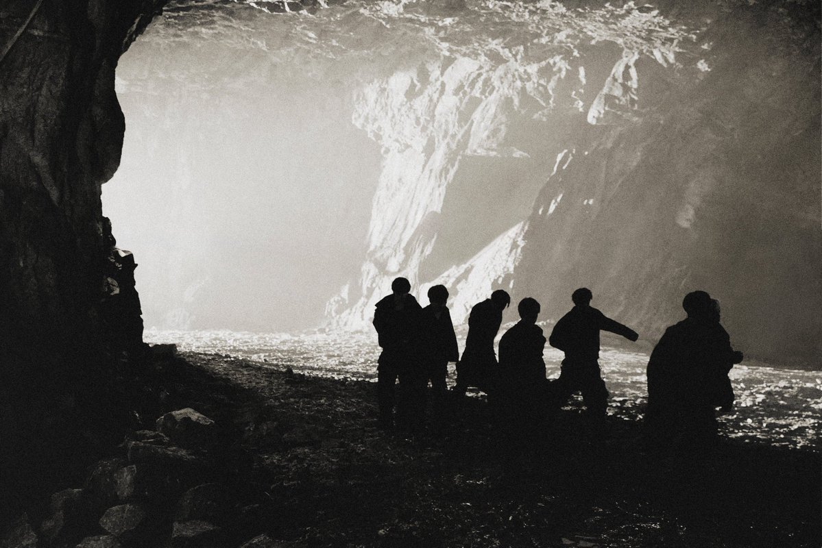 junfgwon's tweet image. Tonight, 𝗪𝗲 break the rules written in blood.
𝗡𝗼 𝗪𝗮𝘆 𝗕𝗮𝗰𝗸.
I choose 𝗳𝗿𝗲𝗲𝗱𝗼𝗺, even if it costs my 𝗶𝗺𝗺𝗼𝗿𝘁𝗮𝗹𝗶𝘁𝘆.