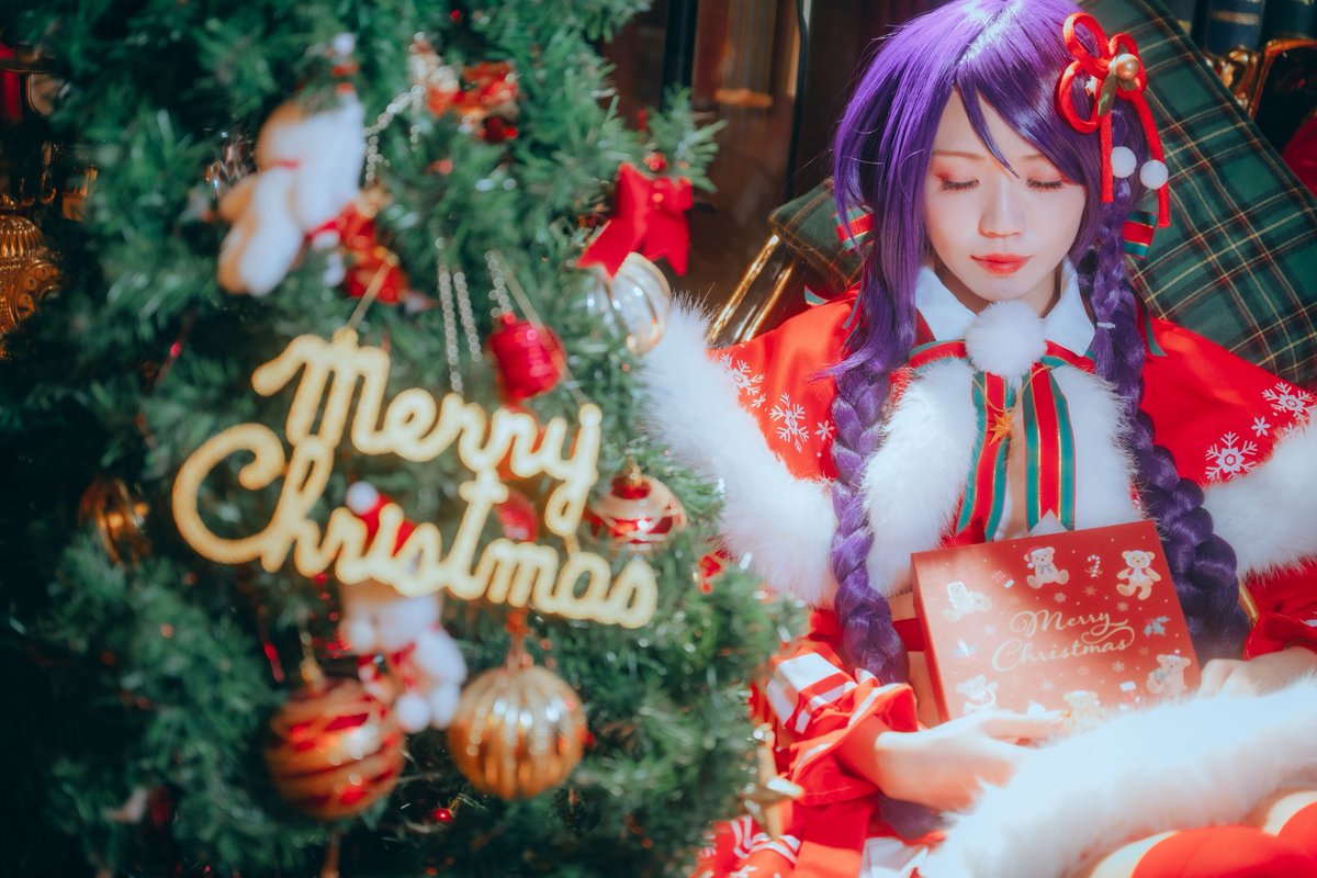 ihm0704's tweet photo. Merry Christmas 🎄

#Hyejin 14M-RFT12
#EternalReturn https://t.co/df8qWvri11