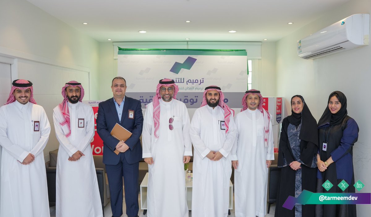tarmeemdev's tweet image. تشرفنا بلقاء المحامي علاء الغامدي، الرئيس التنفيذي لمكتب علاء بن محمد الغامدي للمحاماة @Alalawfirm ، في اجتماع خُصص لمناقشة آفاق التعاون في الشؤون القانونية، وبحث فرص التكامل بما يدعم العمل المؤسسي ويرفع كفاءة الممارسات القانونية .

#ترميم_للتنمية