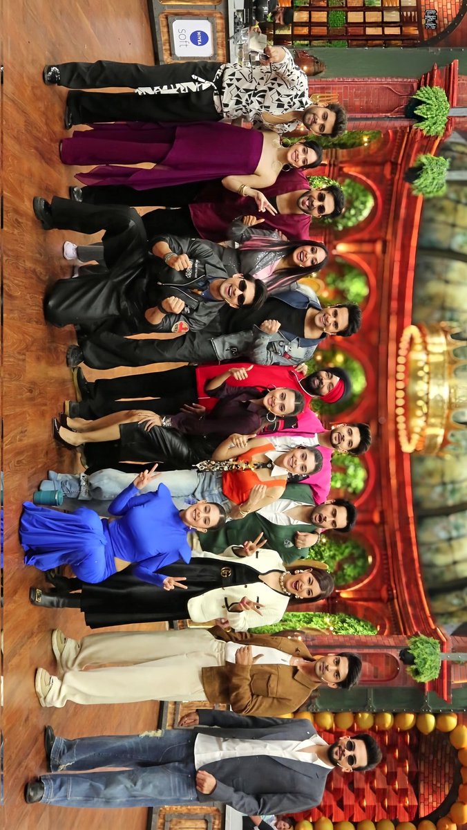 Fame in the frame, fire in the kitchen, and family in the heart. ❤️ ✨

More than just a cast, they're a recipe for chaos and a whole lot of love. Cooking up comedy and serving up smiles ❤️❤️❤️

#VivianDsena #VDians #LaughterChefs #LaughterChefs3
