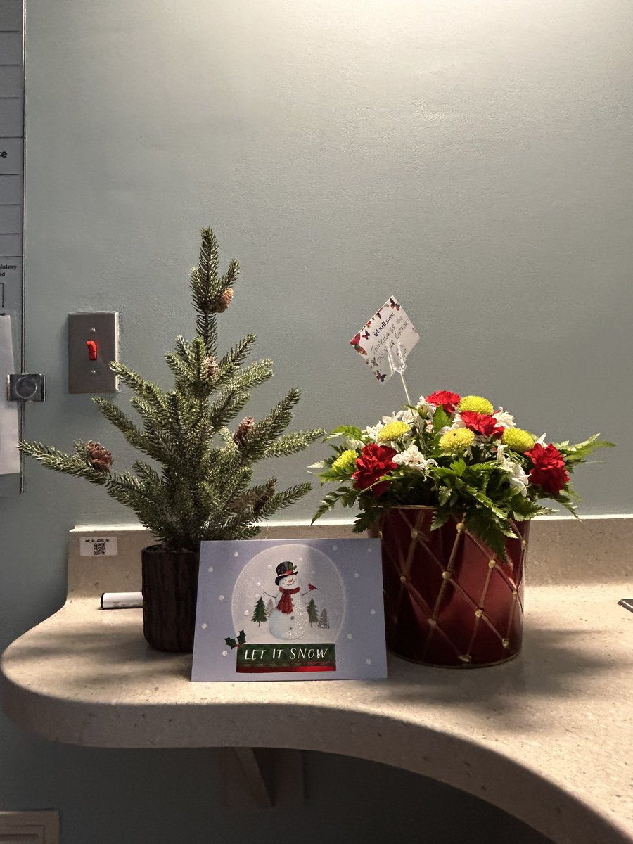 I was hoping to be able to bring my mother home today from the hospital. But as it turns out her blood pressure is still unstable so the attending doctor has decided on at least one more day. We’re still hoping for a Christmas miracle though. Speaking of she did have a special