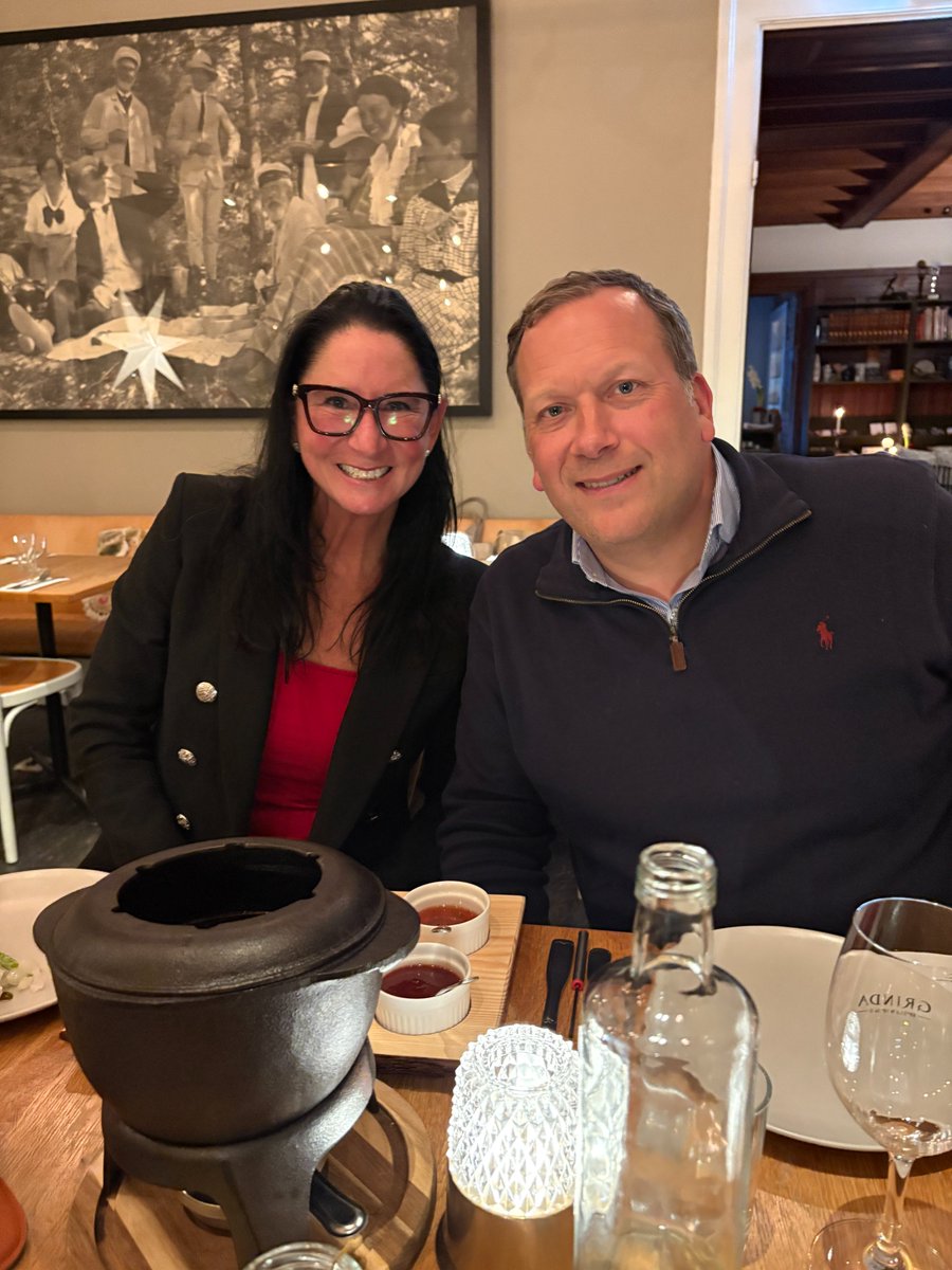 ulrikahedlund's tweet image. ✨Quiet days to recharge &amp;amp; reflect. Grateful for the learning, innovation &amp;amp; partnerships in 2025. Thank you for trusting Storyals. In 2026, let’s keep building skills, resilient digital workplaces &amp;amp; real impact - together.  #DigitalLeadership #FutureOfWork #Microsoft365 #Storyals