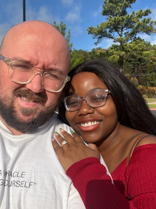 _makeitReina's tweet image. Im getting married !!!! #imengaged