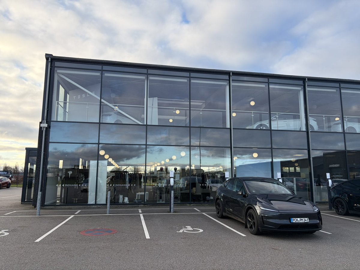 FuturePaddy tweet media