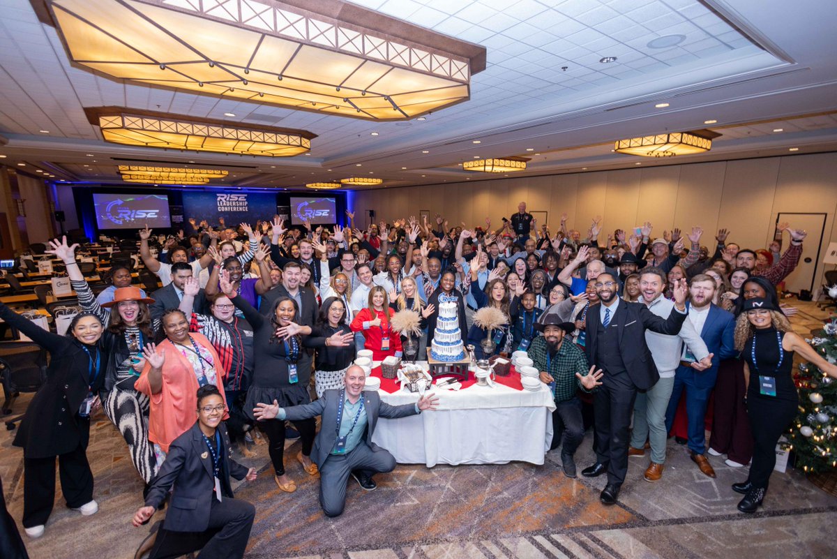 TPUSARISE's tweet image. A room full of leaders who will come together and RISE for their country and communities. 

What an incredible inaugural RLC 2025! #WeRISE