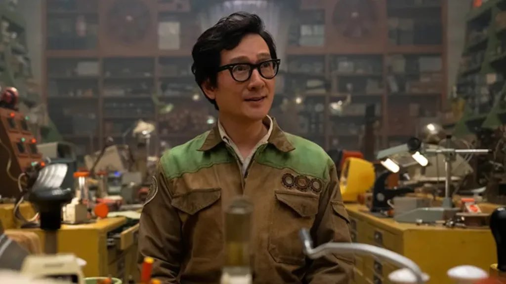 DiscussingFilm's tweet image. Ke Huy Quan, Taika Waititi, Geraldine Viswanathan and Dee Bradley Baker have been cast in ‘THE LEGEND OF AANG: THE LAST AIRBENDER’ movie

Releasing next year on Paramount+ 

(Source: hollywoodreporter.com/news/general-n…)