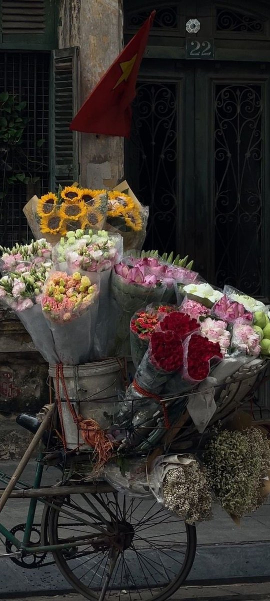 i3Moment's tweet image. 