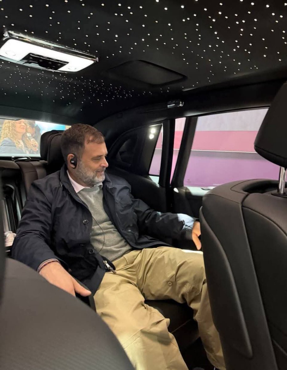 Ashish Singh tweet media