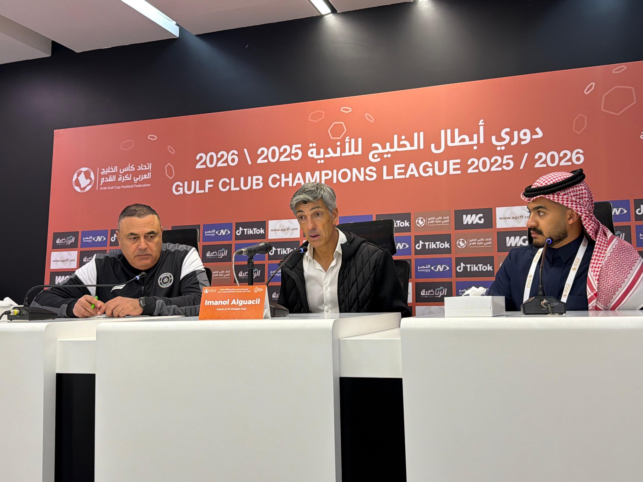 إيمانويل ألغواسيل مدرب فريق الشباب في المؤتمر الصحافي: - «بدأنا المباراة بشكل جيد، خصوصًا في الشوط الأول، وكانت الدقائق الخمس الأولى لصالحنا، لكن الريان سجل من أول فرصة. خلقنا بعض الفرص، منها فرصتان من كرة ثابتة وأخرى من لعب مفتوح، إلا أننا استقبلنا الهدف الثاني». #الشباب_الريان 