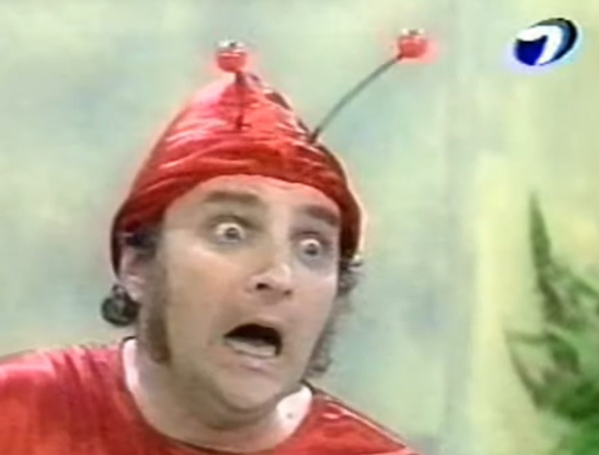 El Chapulin colorado interpretado por Javier Gerardo Milei