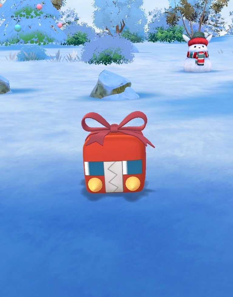 Bulbagarden's tweet image. Santa delivered a present early this year!