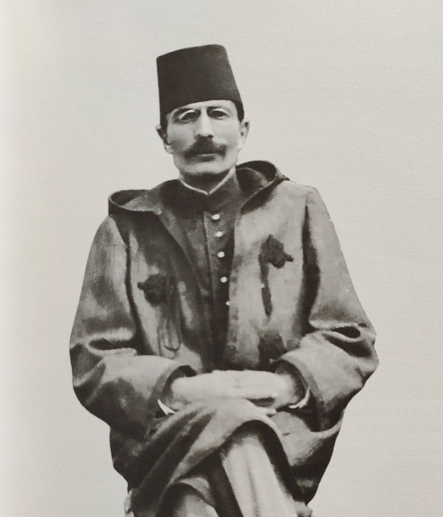 İşte Mesleğini Toplum Sağlığıyla Bütünleştiren Bir Hekim ‼️
VETERİNER BİNBAŞI ADİL MUSTAFA ŞEHZADEBAŞI