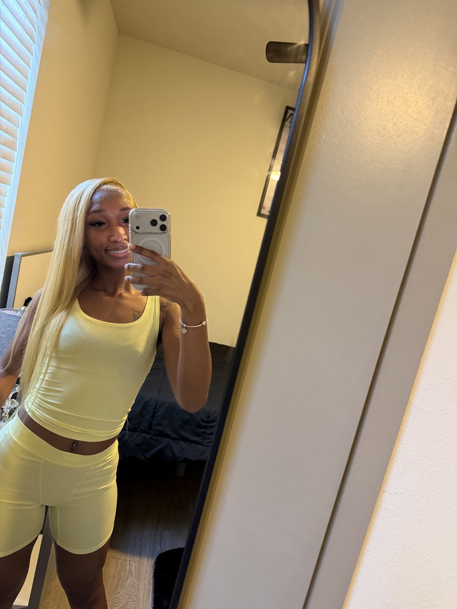 Nila 🥰 tweet media