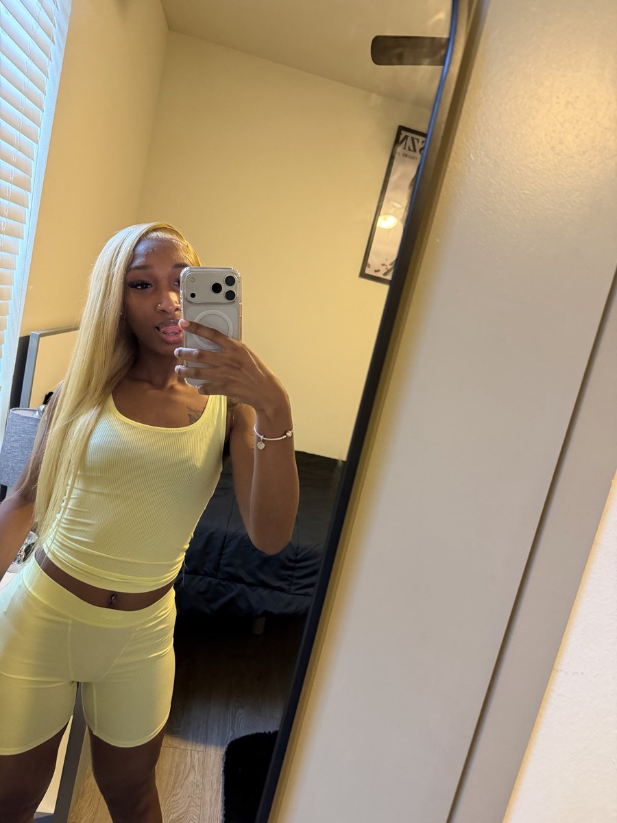 Nila 🥰 tweet media