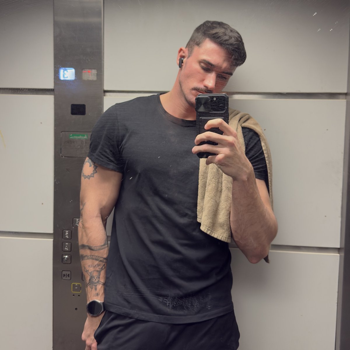 Adrian tweet media