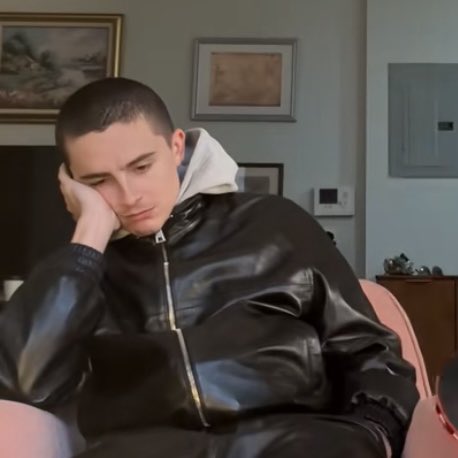 timoatreides's tweet image. always a mood