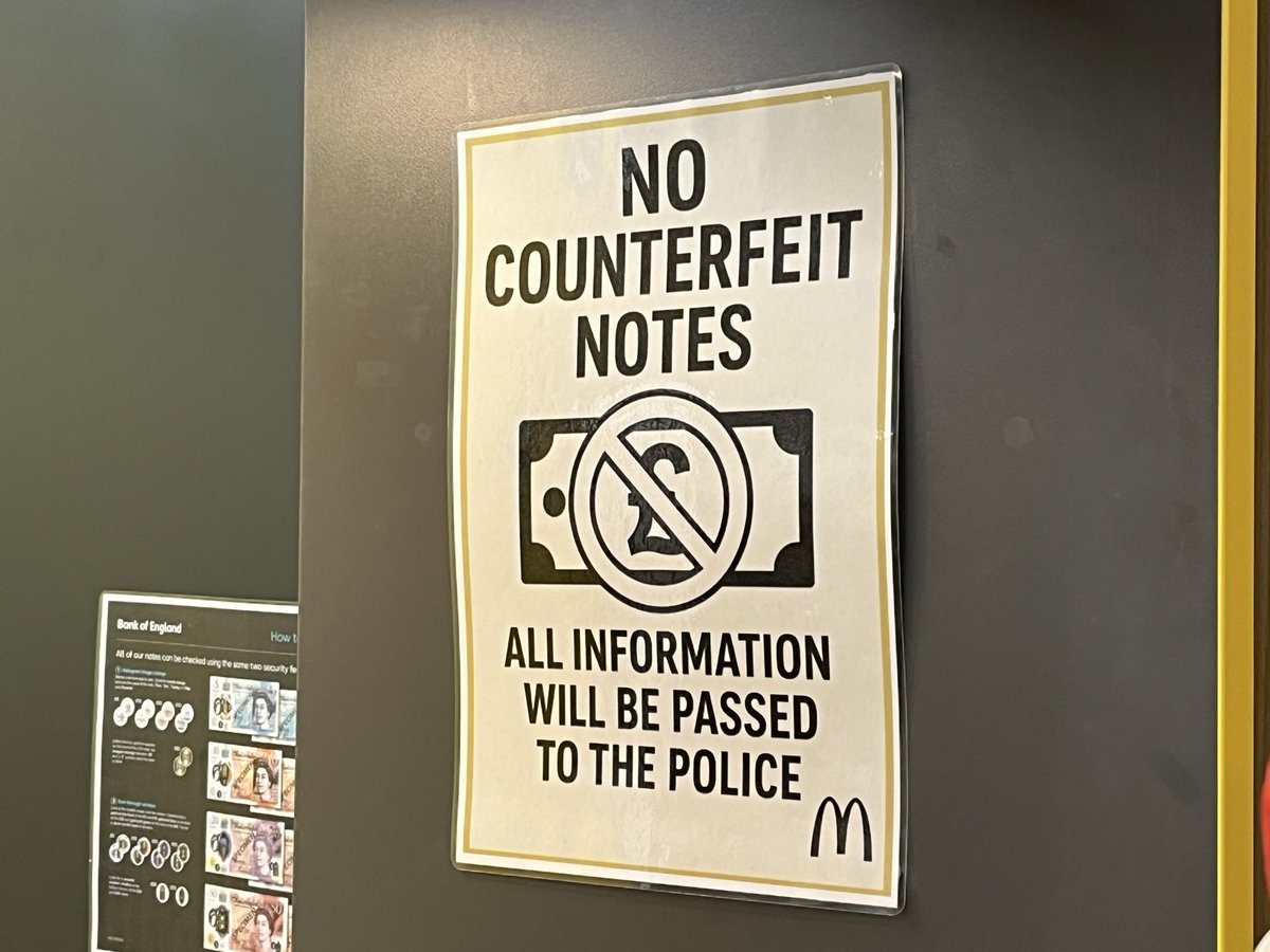 Conrad D. Conelrad tweet media