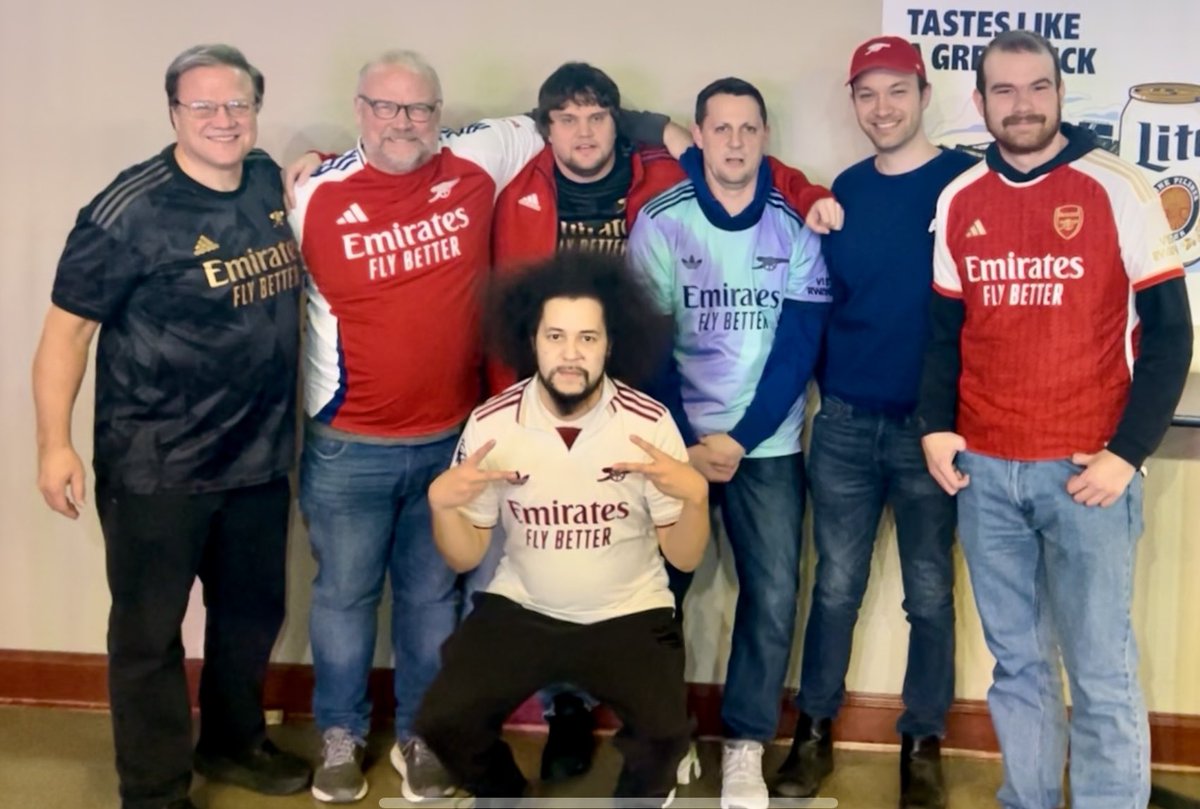 Great to watch the Arsenal victory with <a href="/GBArmoury/">The Green Bay Armoury</a> again!