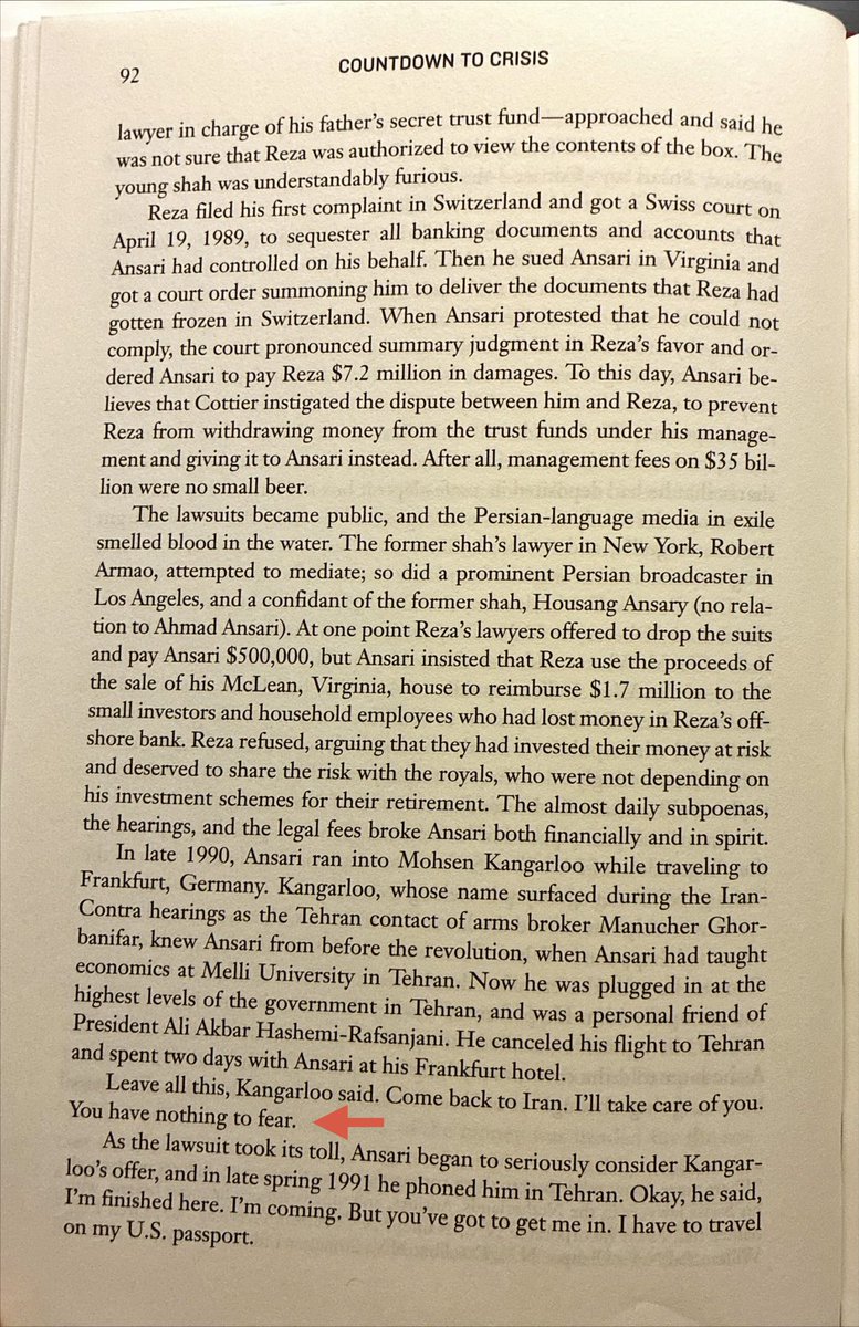 Senator1269's tweet image. انصاری مستأصل در فرانکفورت با "محسن کنگرلو" (رابط امنیتی رژیم) روبرو شد
کنگرلو که دید انصاری از سمت "شاهزاده" خنجر خورده، به او گفت: "همه این‌ها را ول کن... برگرد ایران. من هوایت را دارم. از هیچ چیز نترس"
+ امین‌ترین فرد شاه فقید، تحت فشار مجبور شد به امان‌نامه‌ی رژیم فکر کند!
