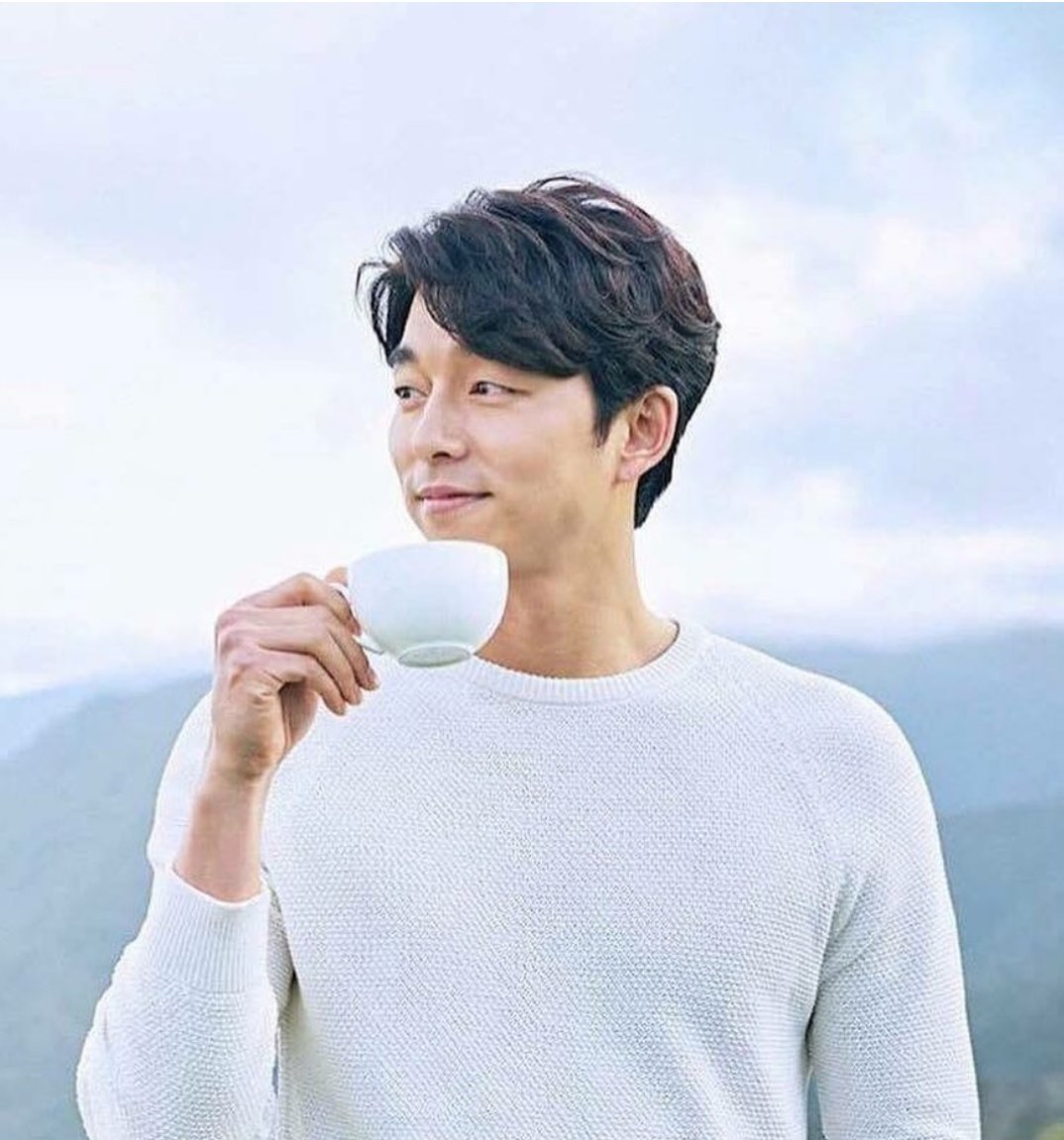 『君とモーニングコーヒー…最高な日になる予感しかない! そう思うでしょ?』

#コンユで妄想
#gongyoo