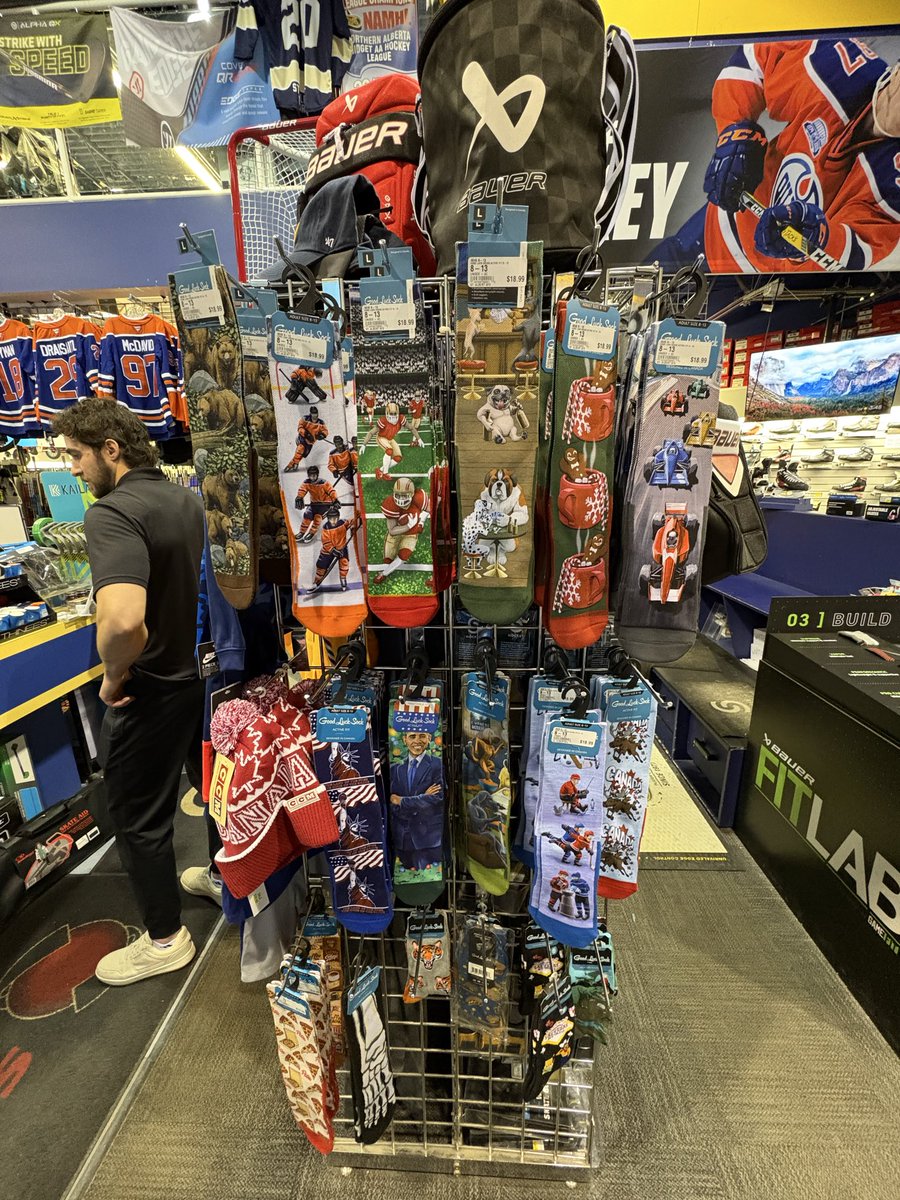 SFSstalbert's tweet image. Happy Christmas Eve Eve! 🎄✨
We’re open till 8 tonight and 9–1 tomorrow for all your last-minute gift needs.

Still tons of great options in-store: 🇨🇦
Canada Olympic jerseys freshly crested with McDavid, MacKinnon, Crosby &amp;amp; Makar, plus new PSD underwear, Good Luck Socks and more