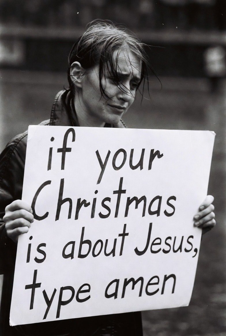 JESUS IS KING tweet media